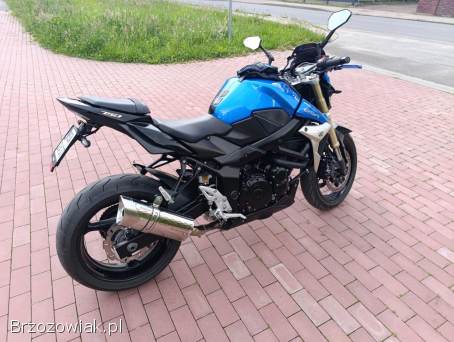 Suzuki GSR 750 2012