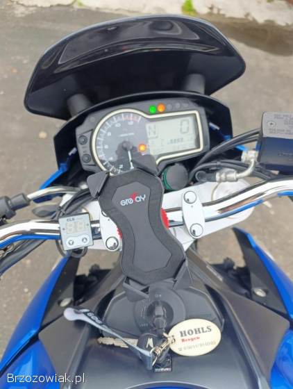 Suzuki GSR 750 2012