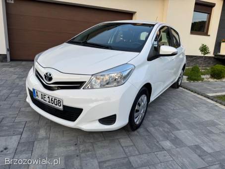 Toyota Yaris 5-Drzwi Benzyna  2013