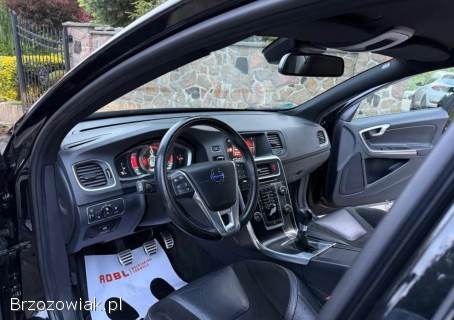 Volvo V60 R-Design 2014