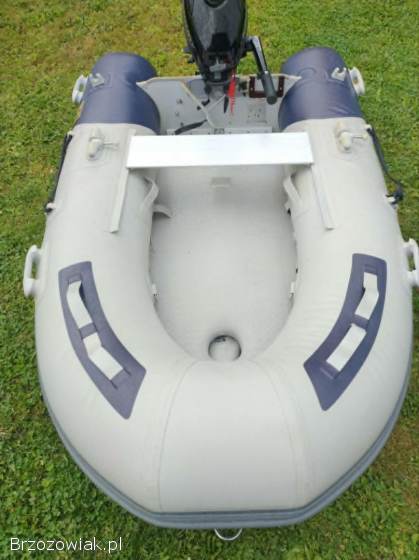 Ponton Vetus VB230 z nowym silnikiem zaburtowym marki Mercury 3,  5 HP