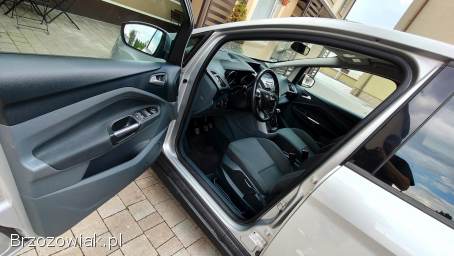 Ford C-MAX 1,  6 MPI 125km  2011