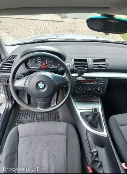 BMW Seria 1 E87.  118 2006