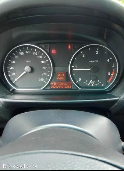 BMW Seria 1 E87.  118 2006