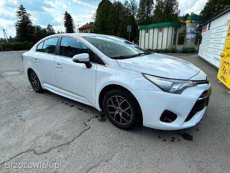 Toyota Avensis 3 2015