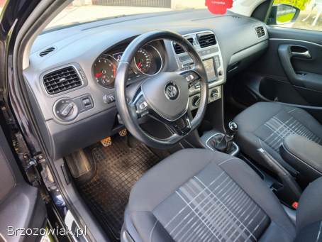 Volkswagen Polo Polift 1,  0mpi 2015