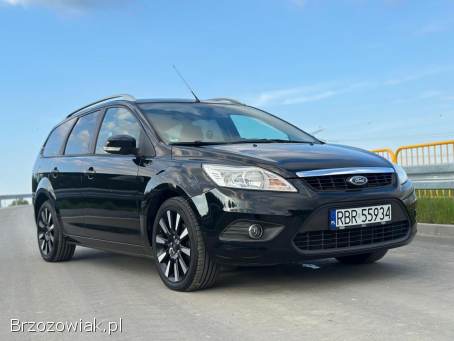 Ford Focus 1,  6 16v Benzyna  2009