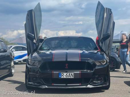 Ford Mustang VI 2017