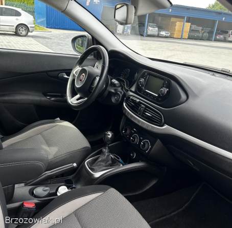 Fiat Tipo Stan bdb!   2016