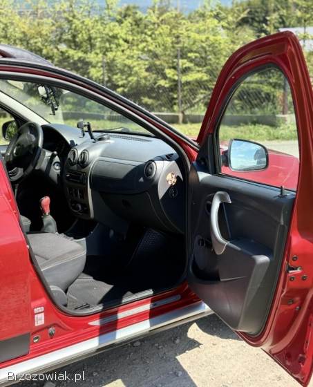 Dacia Sandero Stepway 2011