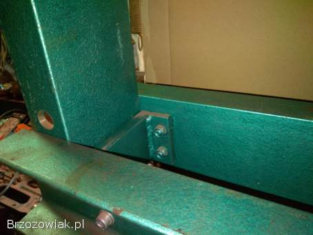 Prasa hudrauliczna ZREMB PRL Potężna 40 ton
