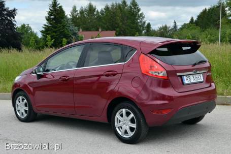 Ford Fiesta Mk7 titanium 1.  4 2009