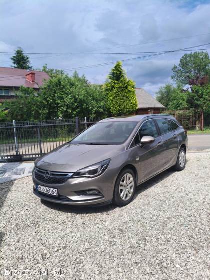 Opel Astra 2016