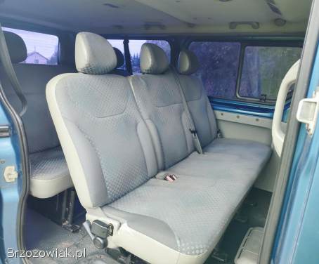 Renault Trafic 9 osobowy  2009