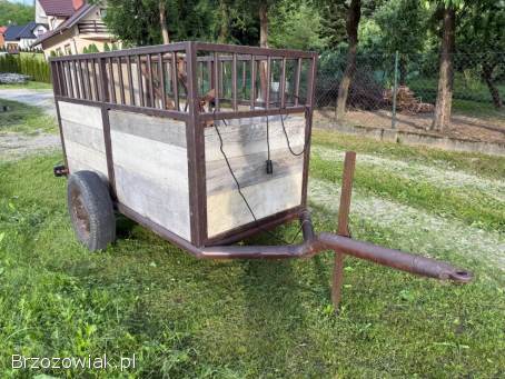 Przyczepa rolnicza dwukołówka