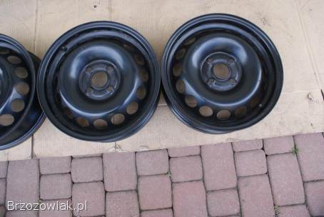 Felgi Stalowe TOYOTA Aygo II 4,  5JJx15 cali 4x100x54,  1 ET35 jak nowe.