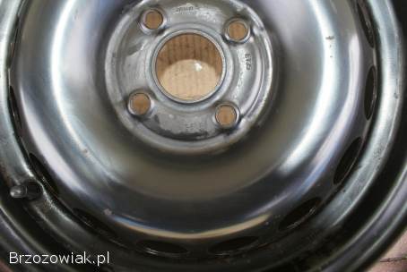 Felgi Stalowe TOYOTA Aygo II 4,  5JJx15 cali 4x100x54,  1 ET35 jak nowe.
