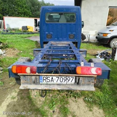 Renault Master 2.  3 125KM