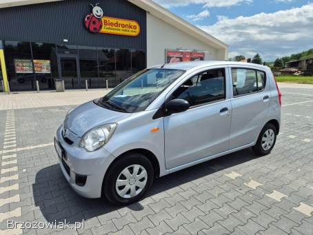 Daihatsu Cuore 1.  0 Benzyna 2009