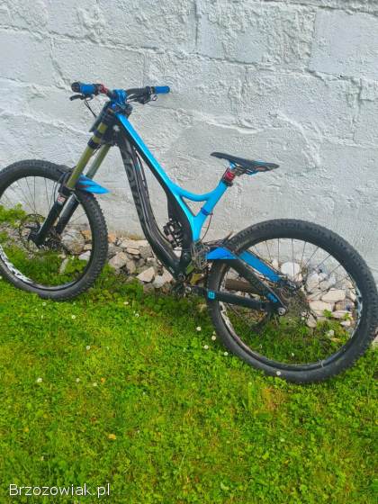 Rower Downhill Devinci Wilson Carbon 2014