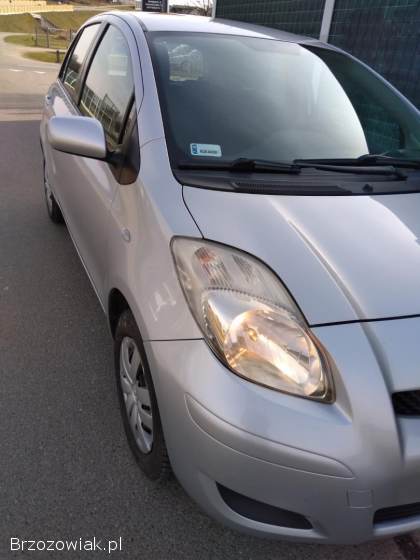 Toyota Yaris 2 2010