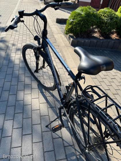 SPRZEDAM -  KROSS Rower męski TRANS 1.  0 28 czarny mało używany,  niezniszczony