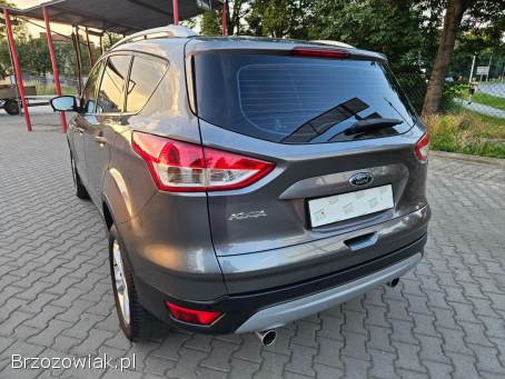 Ford Kuga 1.  6 16V 150KM  2014