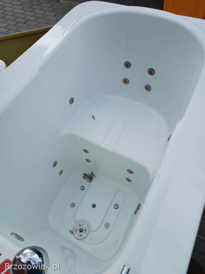 Wanna z hydromasażem,  jakuzzi