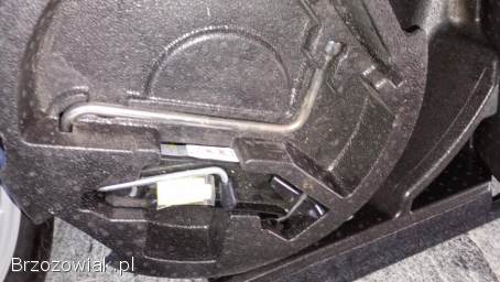 Koło zapasowe BMW G30 podłoga zestaw