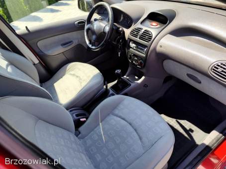 Peugeot 206 Lift 1.  1  2004