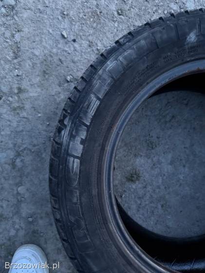 215/60/R16C Michelin agilis 51