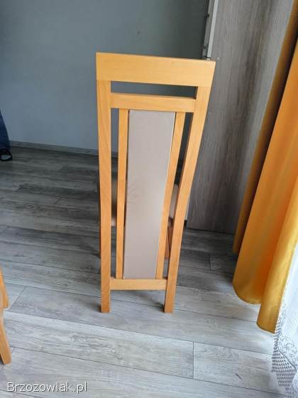 Dębowy stół i 12 krzesel