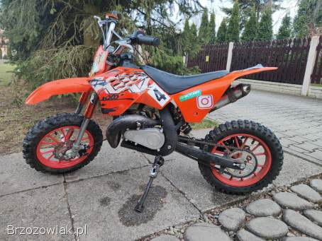Mini cross