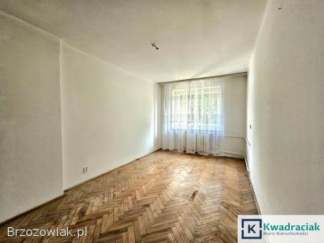 Duże mieszkanie w centrum Sanoka,  3 pokoje,  niski czynsz.