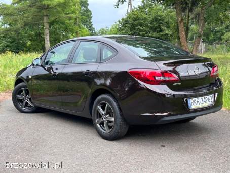 Opel Astra Polski Salon 2018