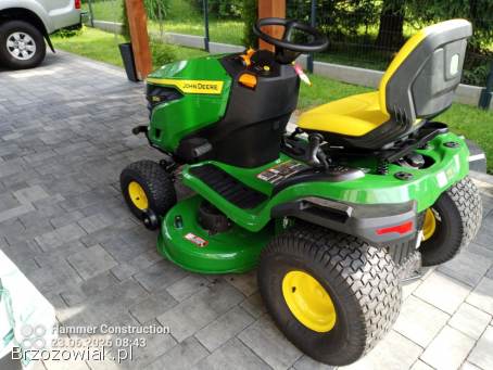 Traktorek kosiarka John Deere model S130.  USA.  NOWA. .