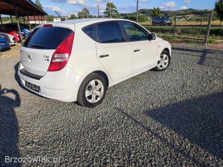 Hyundai i30 1.  4 Klima 2009