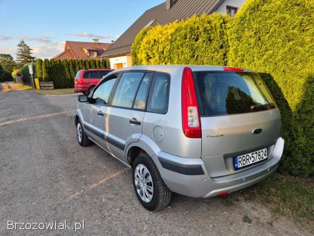 Ford Fusion 1,  6 16v Benzyna  2007