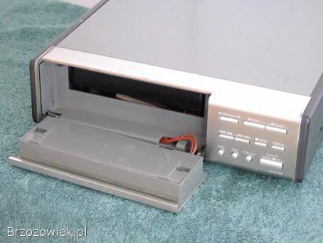 Odtwarzacz płyt CD Denon UCD-100 działa.  WYSYŁKA