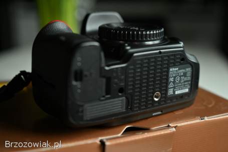 NIKON D610 FX BODY (5 tyś klatek) + akcesoria -  okazja!