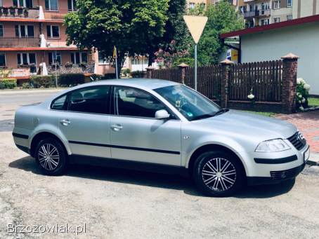 Volkswagen Passat 2.  0MPI / 115KM 2000