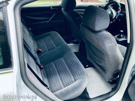 Volkswagen Passat 2.  0MPI / 115KM 2000