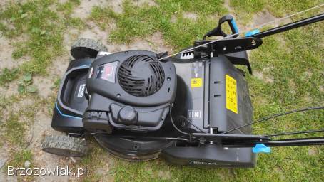Kosiarka spalinowa marki MacAllister Briggs & Stratton 500E Walec