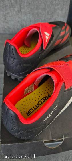 Buty piłkarskie,  korki Adidas Predator