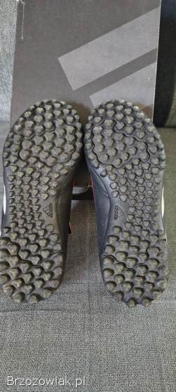 Buty piłkarskie,  korki Adidas Predator