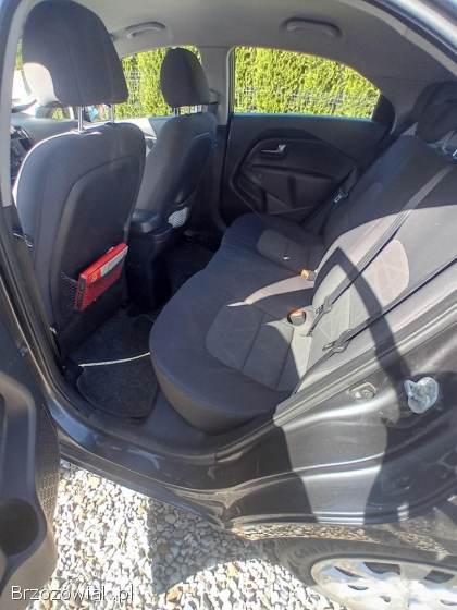 Kia Rio 2012