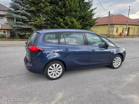 Opel Zafira C 2013