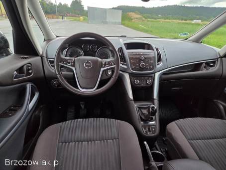Opel Zafira C 2013