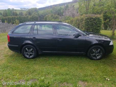 Škoda Octavia Kombi  2012