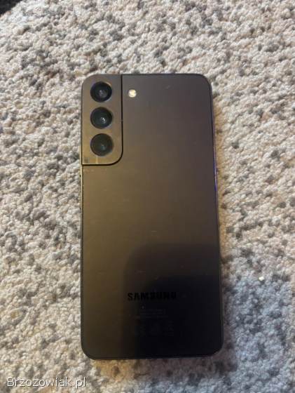 SAMSUNG S22